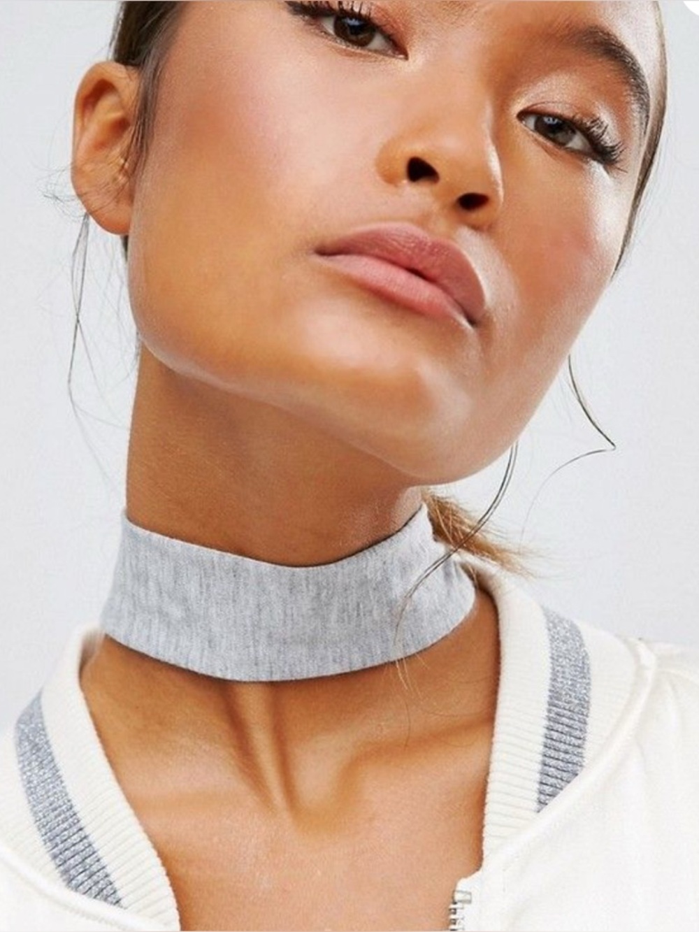 ASOS Light Gray Ribbed Choker